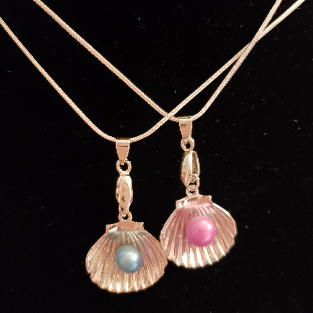 Sterling Silver Saltwater Pearl Necklace